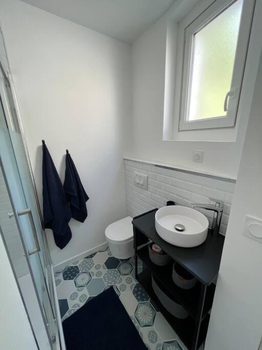 Magnifique Appartement Familiale 6 Personnes 3 Chambres Et 3 Salles De Bain En Hyper Centre Avec Rue Pietonne Parking 20M ทรัวส์ ภายนอก รูปภาพ