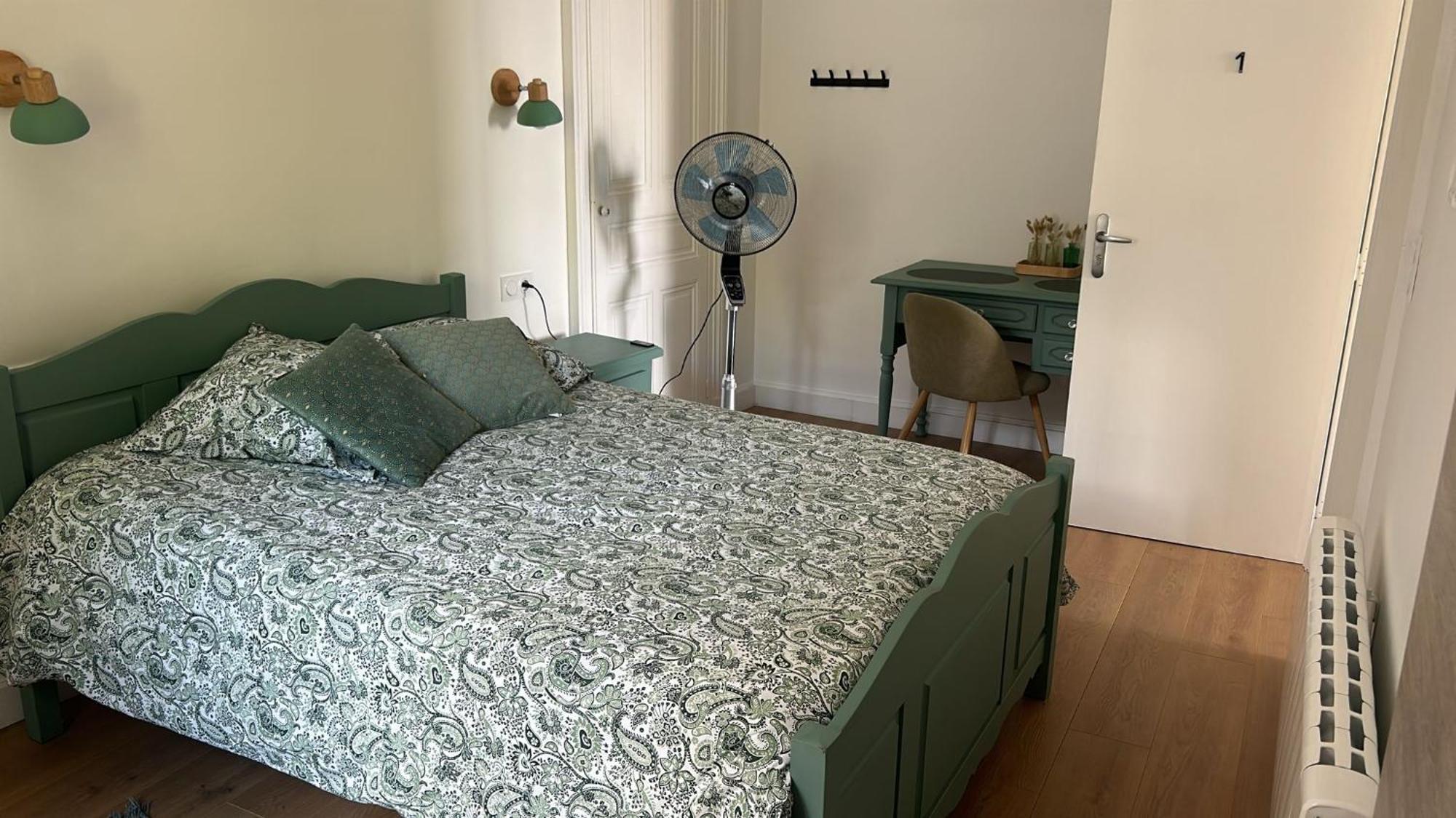 Magnifique Appartement Familiale 6 Personnes 3 Chambres Et 3 Salles De Bain En Hyper Centre Avec Rue Pietonne Parking 20M ทรัวส์ ภายนอก รูปภาพ